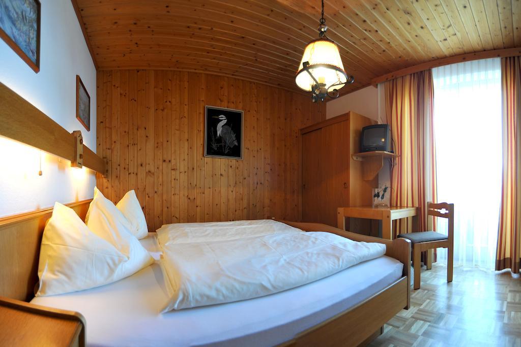 Gasthof Waldemar Hotel Hermagor Room photo